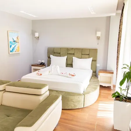 Wilson Hotel 4*